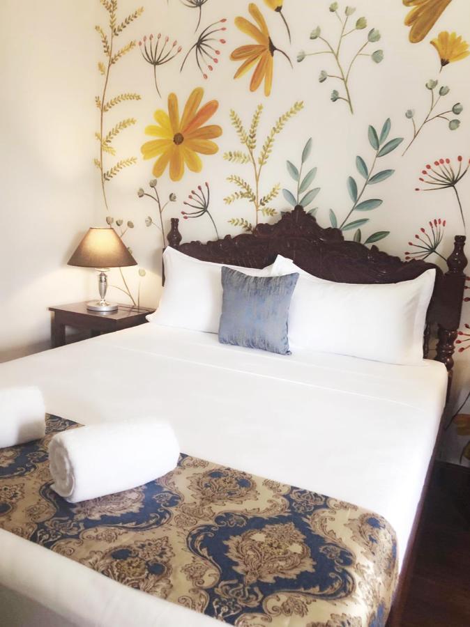 Blue Waters Inn Coron Palawan Bagian luar foto